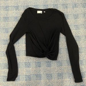 Aritzia Wilfred free black long sleeve top